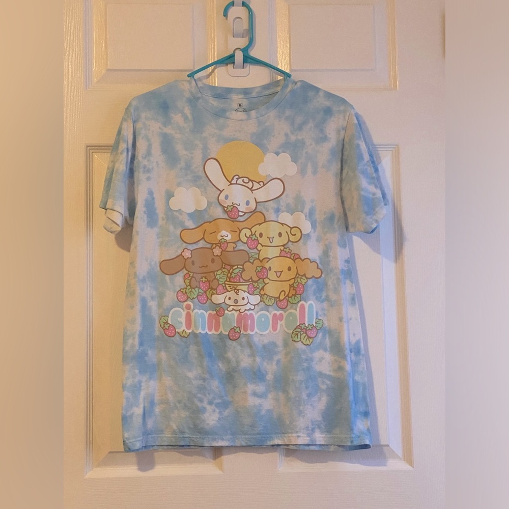 Cinnamoroll Shirt (Medium)